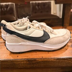 Nike Women's Cream and Black Sneakers